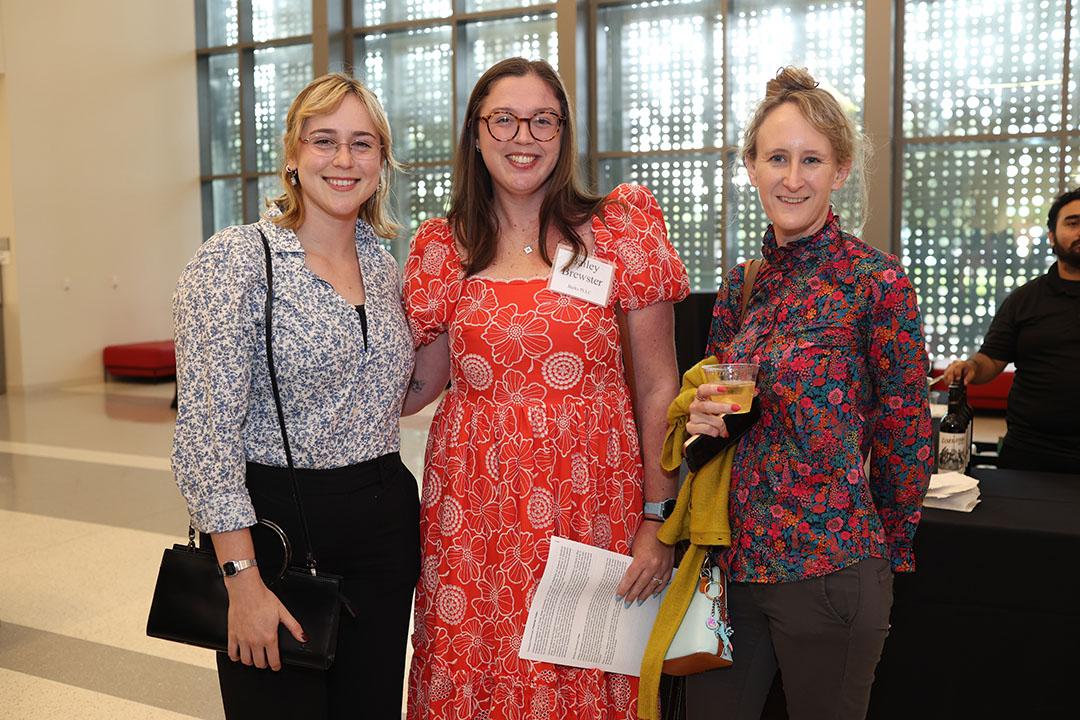 Laura Stoicoviciu (IPSO student) with mentors Bailey Brewster (Barks PLLC) and Erin Rodgers (Rodgers Selvera PLLC)